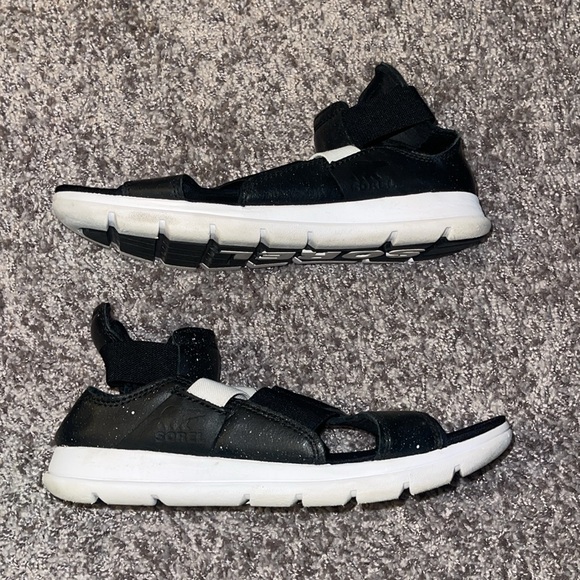 Sorel Black and White Women's Sandals - Picture 3 of 6